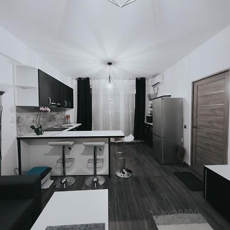 Urban Apartment Oradea Εξωτερικό φωτογραφία